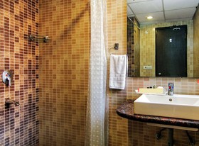 GenX Le Crescent By 1589