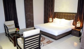 GenX Le Crescent By 1589