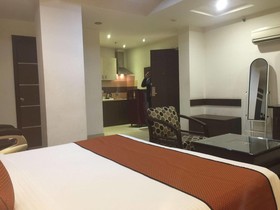 GenX Le Crescent By 1589