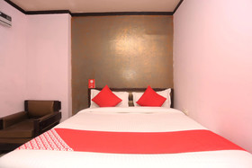 Palm Tree by OYO Rooms