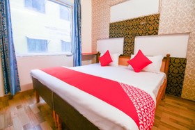 Sanrac Residency by OYO Rooms