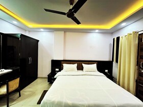 Hotel Pink Paradise Gorakhpur