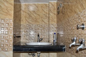 Goroomgo Park View Kanpur