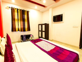 Oyo Flagship Bridge View Hotel