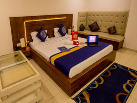 Hotel Malik Residency