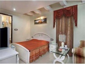 Hotel Manglam Kanpur by Goroomgo