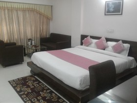 Mayfair Inn by Fabhotel