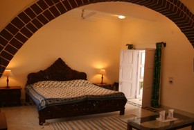 Hotel Mud Fort Kuchesar