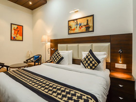 Edition O 30009 Skyhilton Alam Bagh