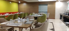 Elora Lords Eco Inn Lucknow