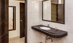 FabExpress The Mansion