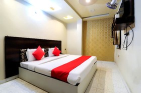 Goroomgo Kabir Charbagh Lucknow