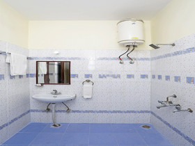Home Stay Shikhar Paradise By OYO Rooms