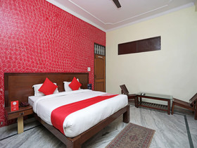 Home Stay Shikhar Paradise By OYO Rooms