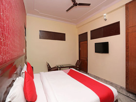 Home Stay Shikhar Paradise By OYO Rooms