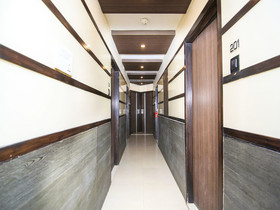 Hotel Acumen Inn