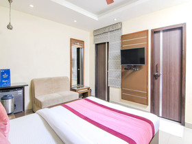Hotel Acumen Inn