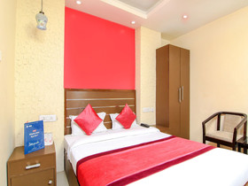 Hotel Acumen Inn