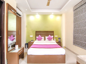 Hotel Acumen Inn
