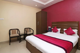 Hotel Acumen Inn
