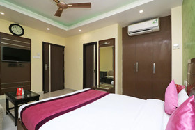 Hotel Acumen Inn