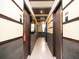 Hotel Acumen Inn