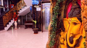Hotel Aradhna Inn
