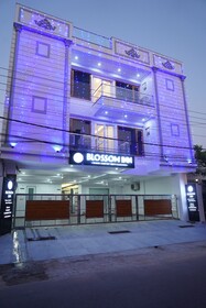 Hotel Blossom Inn