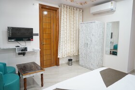 Hotel Blossom Inn