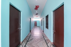 Hotel Lucknow Inn by OYO