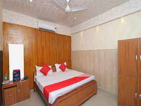 Hotel Mahak