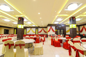 Hotel Moments Lucknow