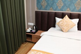 Hotel Olive Crown