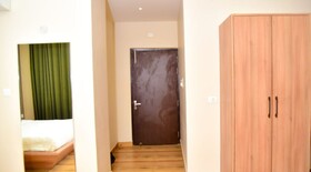 Hotel Olive Crown