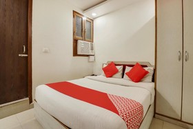 Hotel Param Residency by OYO Rooms