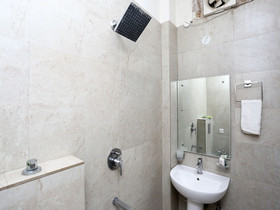 Hotel RP Grand Titanium by OYO Rooms