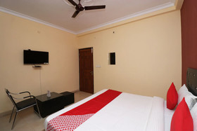 Hotel Sky View By OYO Rooms