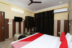 Hotel Sky View By OYO Rooms