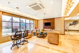 Hotel Solitaire by FabHotels