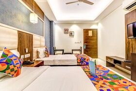 Hotel Solitaire by FabHotels