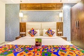 Hotel Solitaire by FabHotels