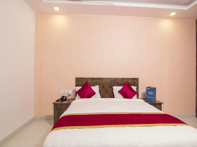 Hotel Sunrise by City Culture By OYO Rooms