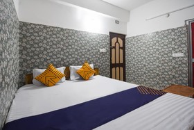 Hotel Urmila Sadan by OYO Rooms