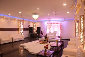 Lotus Hotel
