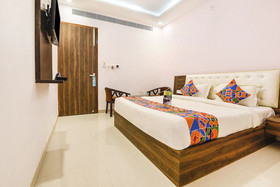 OYO 22356 Heaven Grand