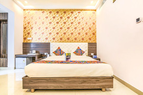 OYO 22356 Heaven Grand