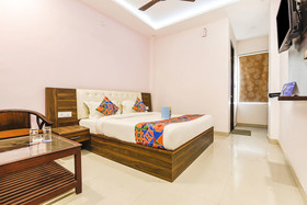 OYO 22356 Heaven Grand