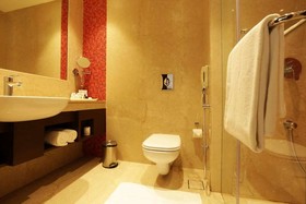 Ramada Plaza by Wyndham Lucknow Hotel and Convention Centre
