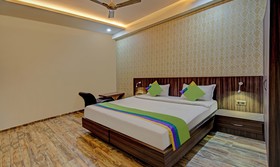 Sam Inn by Treebo Hotels