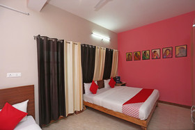 Sara Grand By OYO Rooms